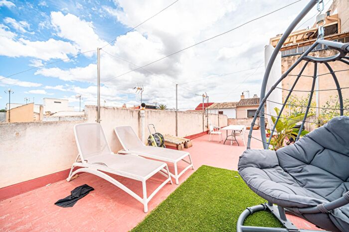 Casas en venta y pisos alquiler - 1