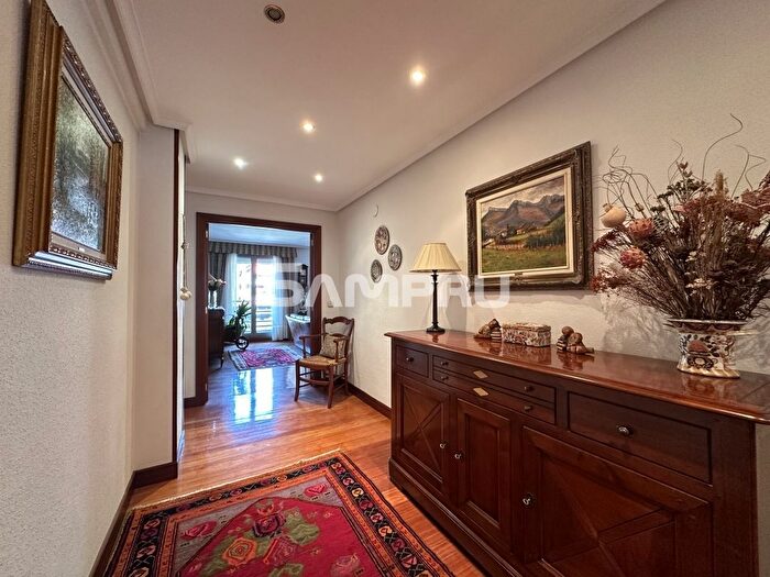 Casas en venta y pisos alquiler - 2