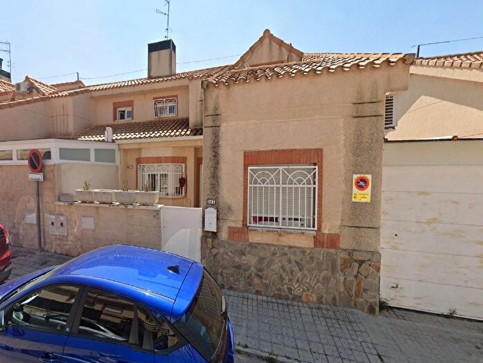 Casas en venta y pisos alquiler - 2
