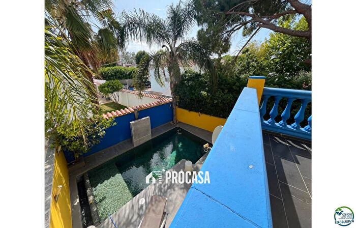 Casa en venta en Carlit Montseny, Empuriabrava de 4 habitaciones