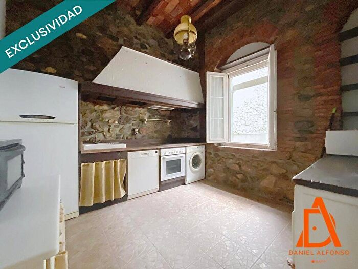 Casas en venta y pisos alquiler - 3