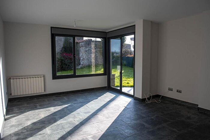 Casa en venta en Monte, Santander de 4 habitaciones