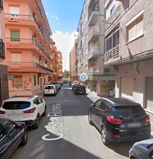 Casas en venta y pisos alquiler - 2