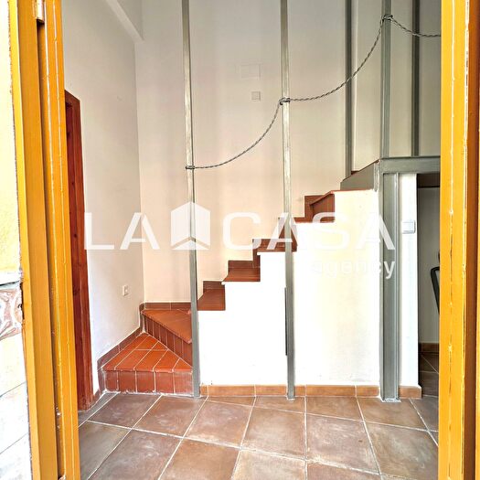 Casas en venta y pisos alquiler - 2