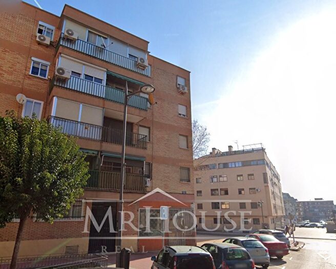 Piso en venta en Parque Inlasa, Parla de 3 habitaciones