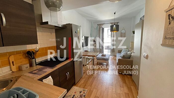 Casas en venta y pisos alquiler - 1