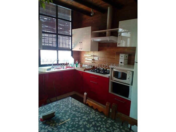 Casas en venta y pisos alquiler - 2