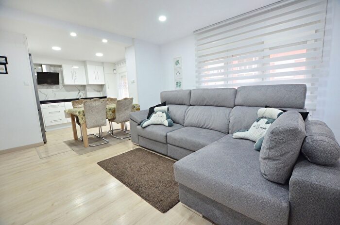 Piso en venta en Llano, Gijón de 3 habitaciones
