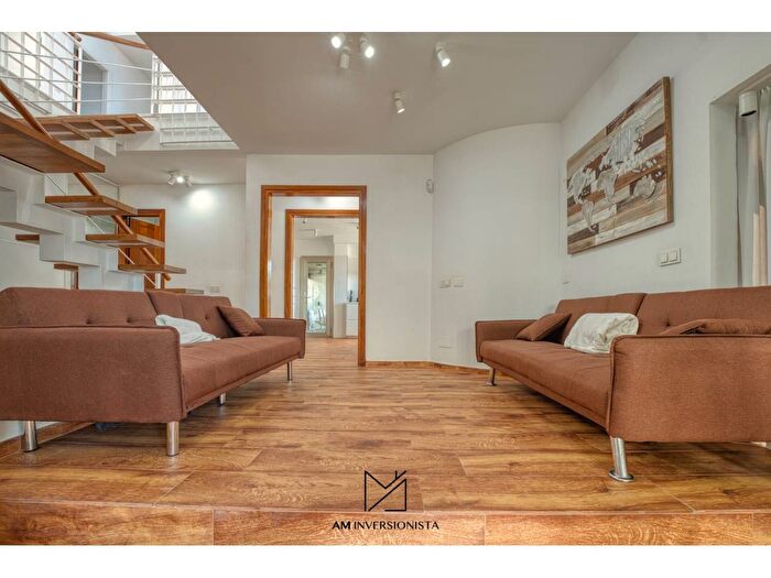 Casas en venta y pisos alquiler - 3