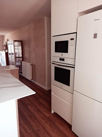 Casas en venta y pisos alquiler - 2