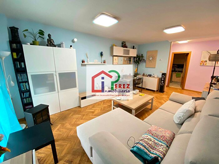 Casas en venta y pisos alquiler - 2