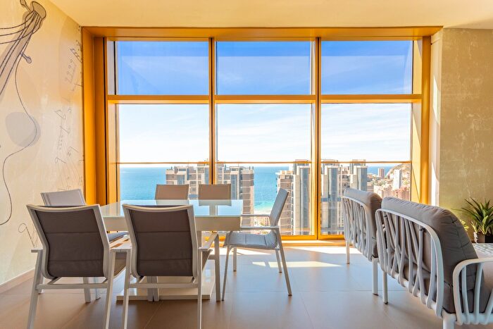 Piso en alquiler en Playa Poniente, Benidorm de 2 habitaciones