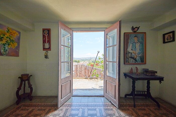 Casa en venta en Ascó, Tarragona de 8 habitaciones