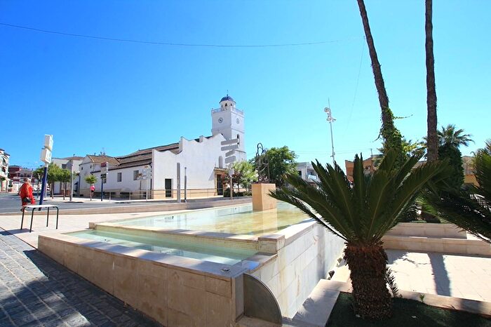 Casas en venta y pisos alquiler - 3