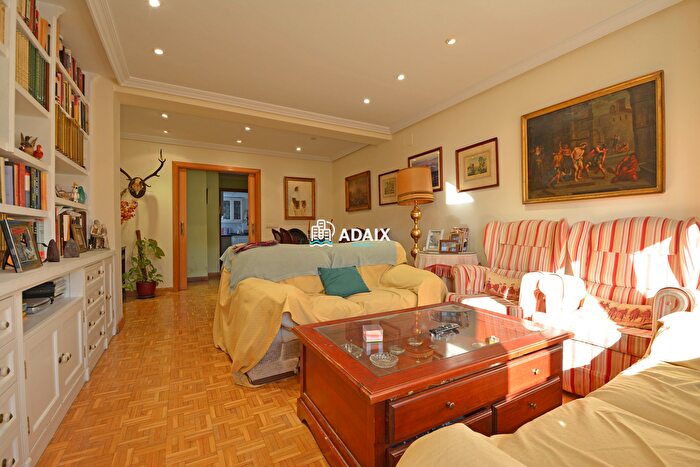 Casas en venta y pisos alquiler - 2