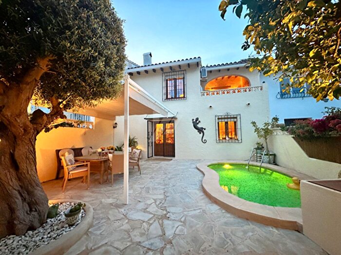 Casa en venta en Benimeit Tabaira, Moraira de 2 habitaciones
