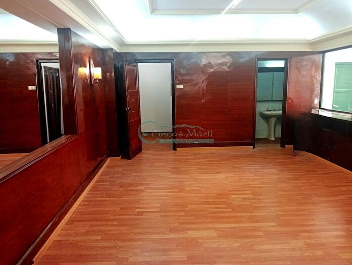 Casas en venta y pisos alquiler - 3
