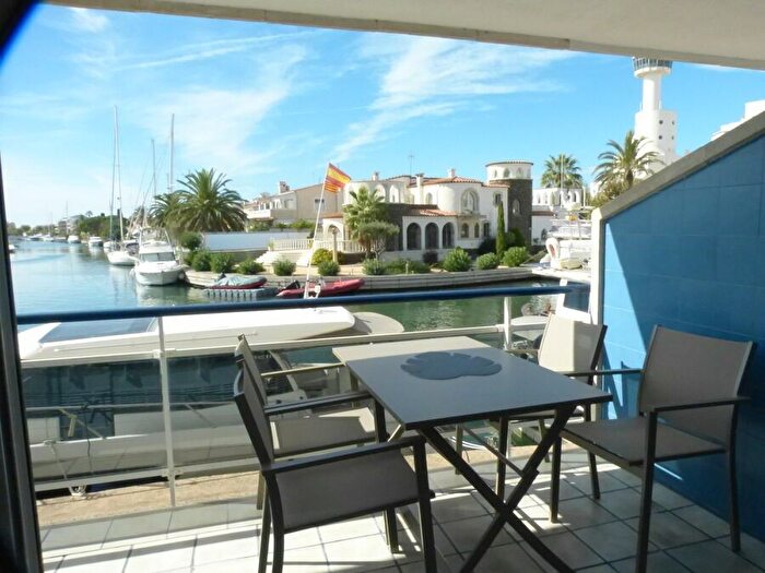 Piso en venta en Moxó Sant Mori, Empuriabrava de 2 habitaciones
