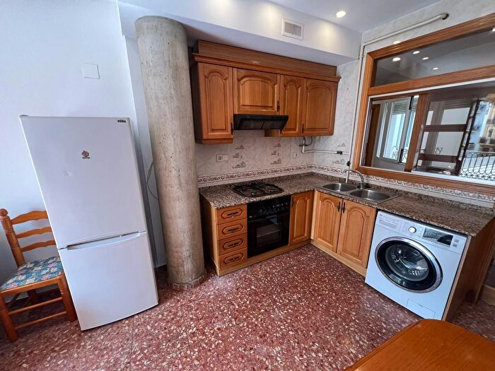 Casas en venta y pisos alquiler - 2