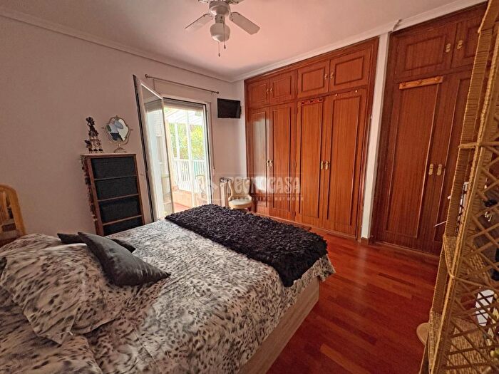Casas en venta y pisos alquiler - 3