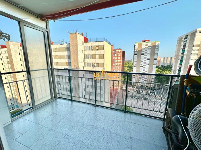 Piso en venta en Bellvitge El Gornal Granvia LH, Bellvitge de 3 habitaciones