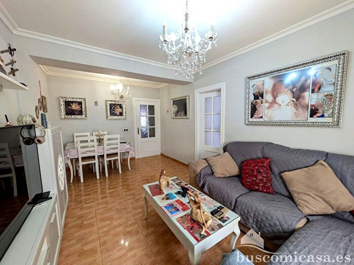 Casas en venta y pisos alquiler - 1