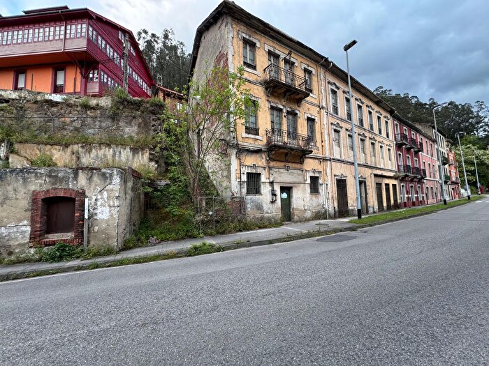 Casas en venta y pisos alquiler - 1