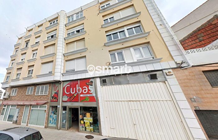 Casas en venta y pisos alquiler - 1