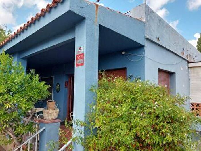 Casas en venta y pisos alquiler - 1