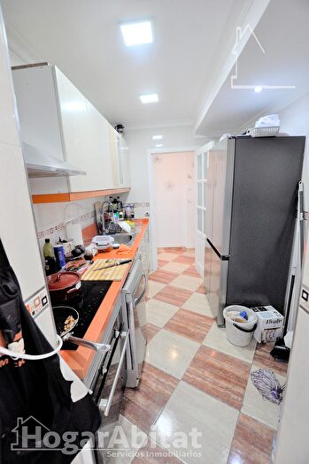 Casas en venta y pisos alquiler - 2
