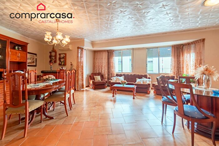 Casas en venta y pisos alquiler - 2