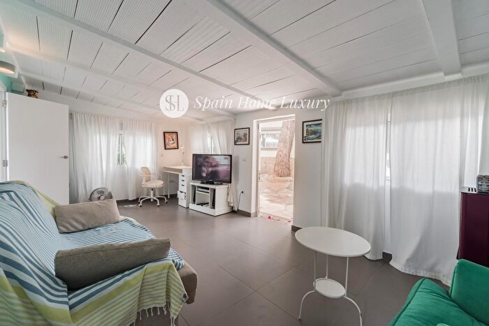 Casa en alquiler en Alfara de la Baronia, Valencia de 5 habitaciones
