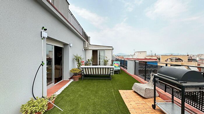 Piso en venta en Centre Cordelles, Cerdanyola del Vallès de 3 habitaciones
