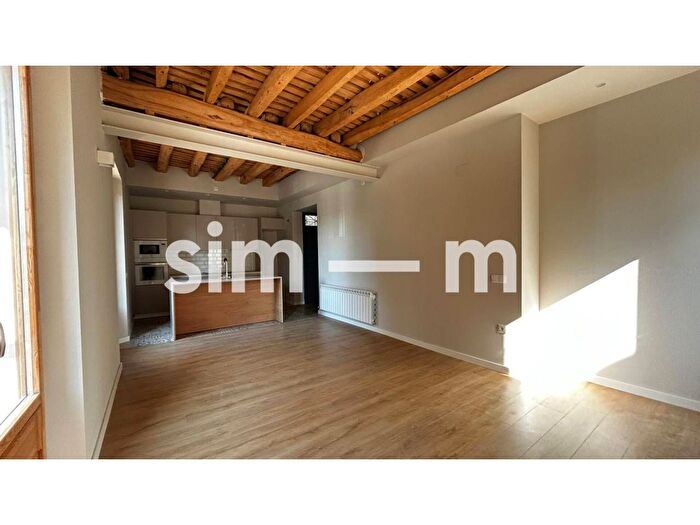 Casas en venta y pisos alquiler - 1