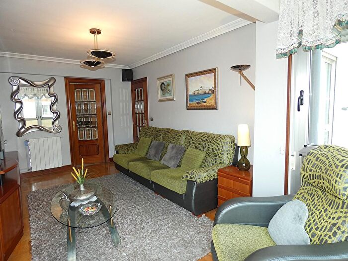 Casas en venta y pisos alquiler - 2