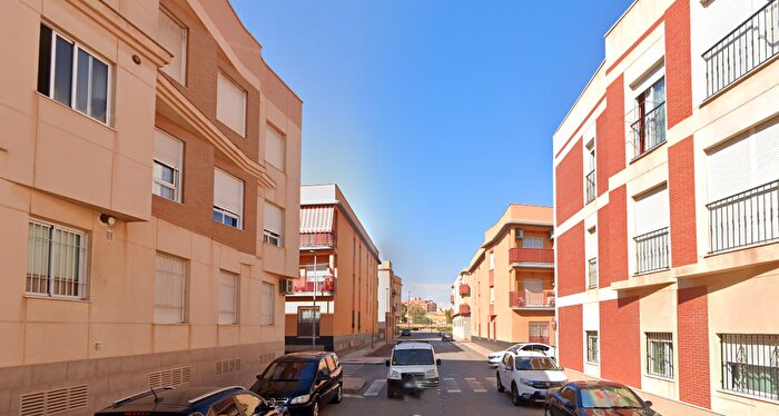 Piso en venta en Roquetas de Mar ciudad, Roquetas Pueblo de 2 habitaciones