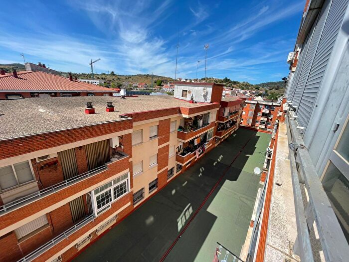 Casas en venta y pisos alquiler - 2