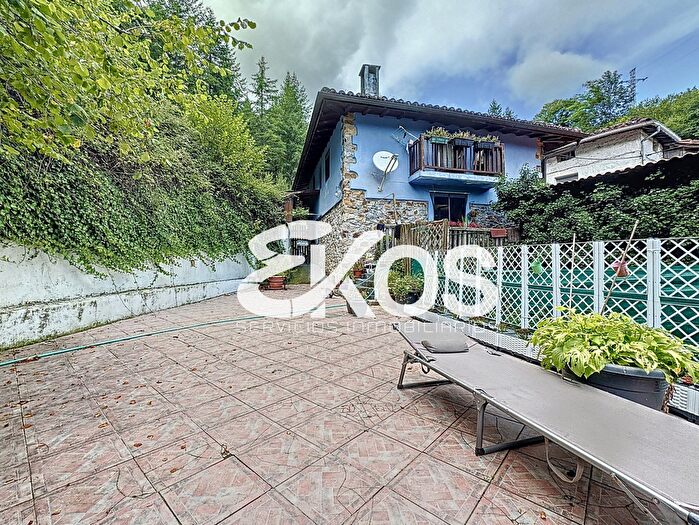 Casas en venta y pisos alquiler - 3