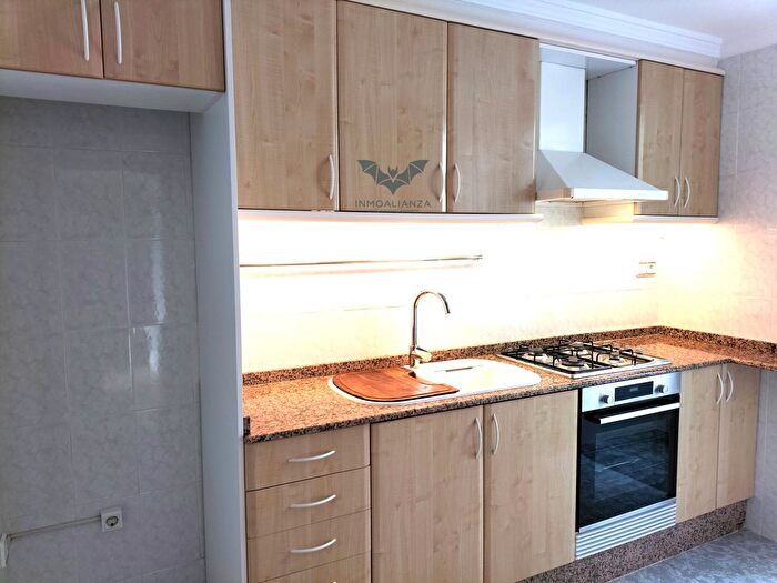 Casas en venta y pisos alquiler - 1