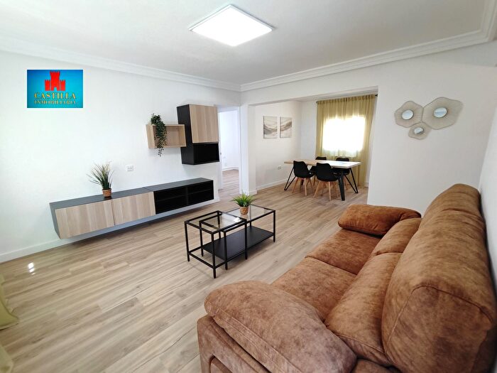 Casas en venta y pisos alquiler - 1