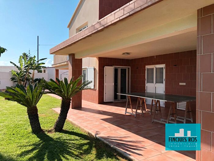 Casas en venta y pisos alquiler - 2