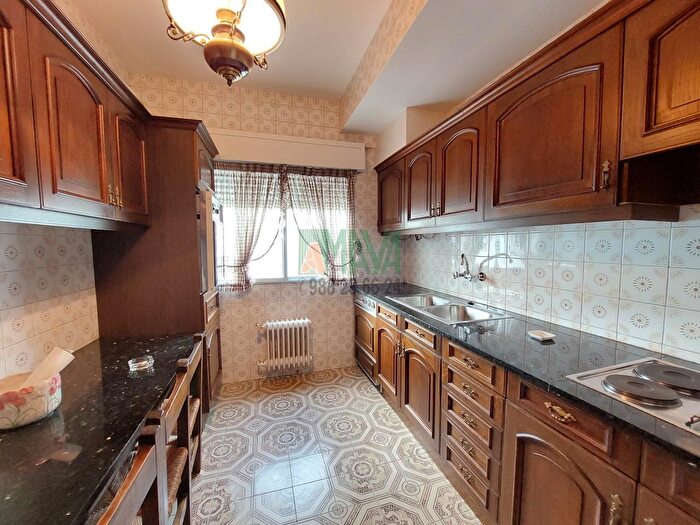 Casas en venta y pisos alquiler - 2