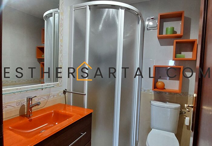 Casas en venta y pisos alquiler - 2