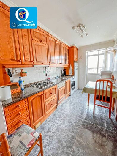 Casas en venta y pisos alquiler - 3
