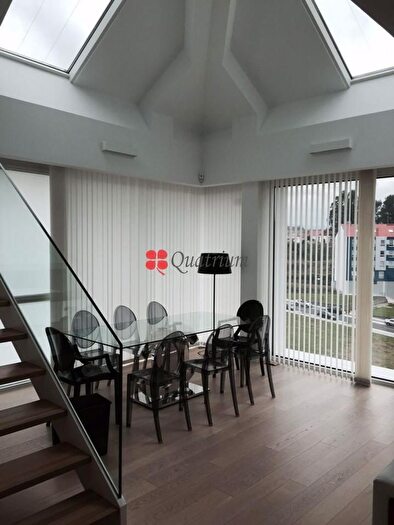 Piso en venta en Conxo, Santiago de Compostela de 4 habitaciones