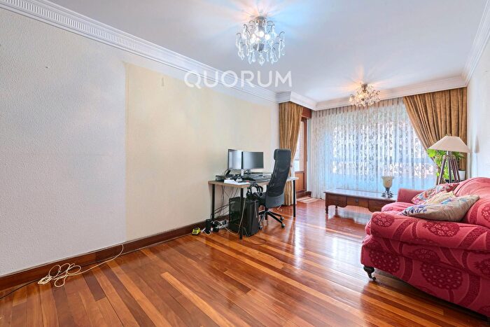 Casas en venta y pisos alquiler - 2