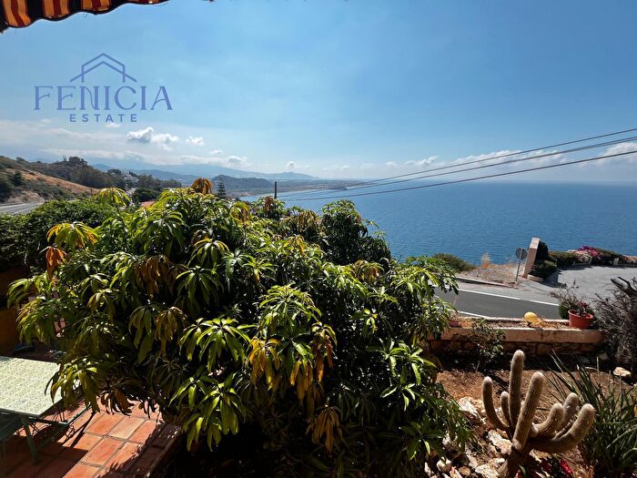 Casa en venta en Monte los Almendros El Pargo Costa Aguilera, Salobreña de 6 habitaciones