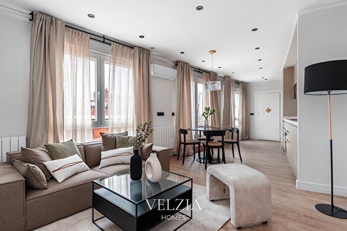 Casas en venta y pisos alquiler - 2