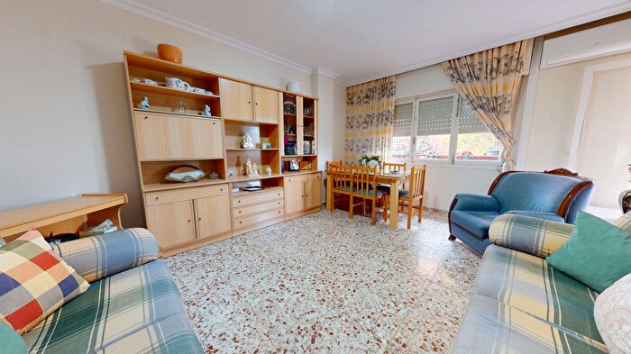 Casas en venta y pisos alquiler - 2