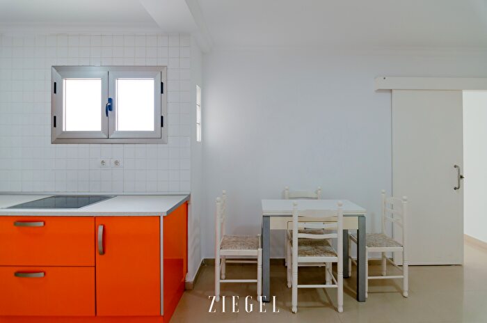 Casas en venta y pisos alquiler - 2
